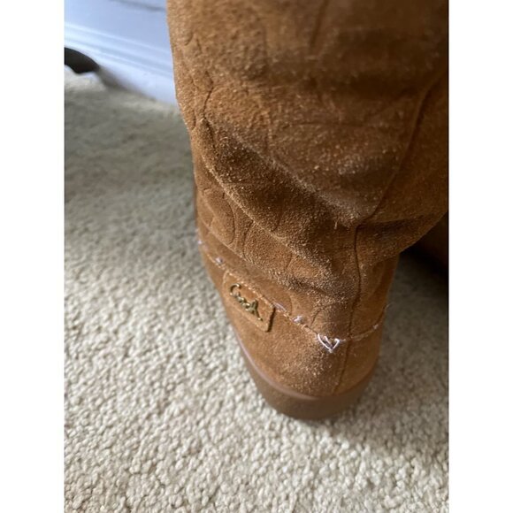 Authenticated Coach Teri monogram camel color fur lined tall snow suede boots 9 - Picture 7 of 15